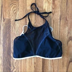 Catalina b&w bikini top w/ mesh overlay. XL